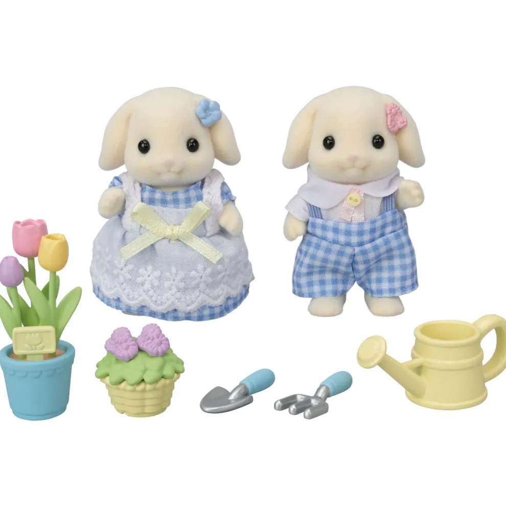 Calico Critters Blossoming Garden Set - Owl & Goose Gifts